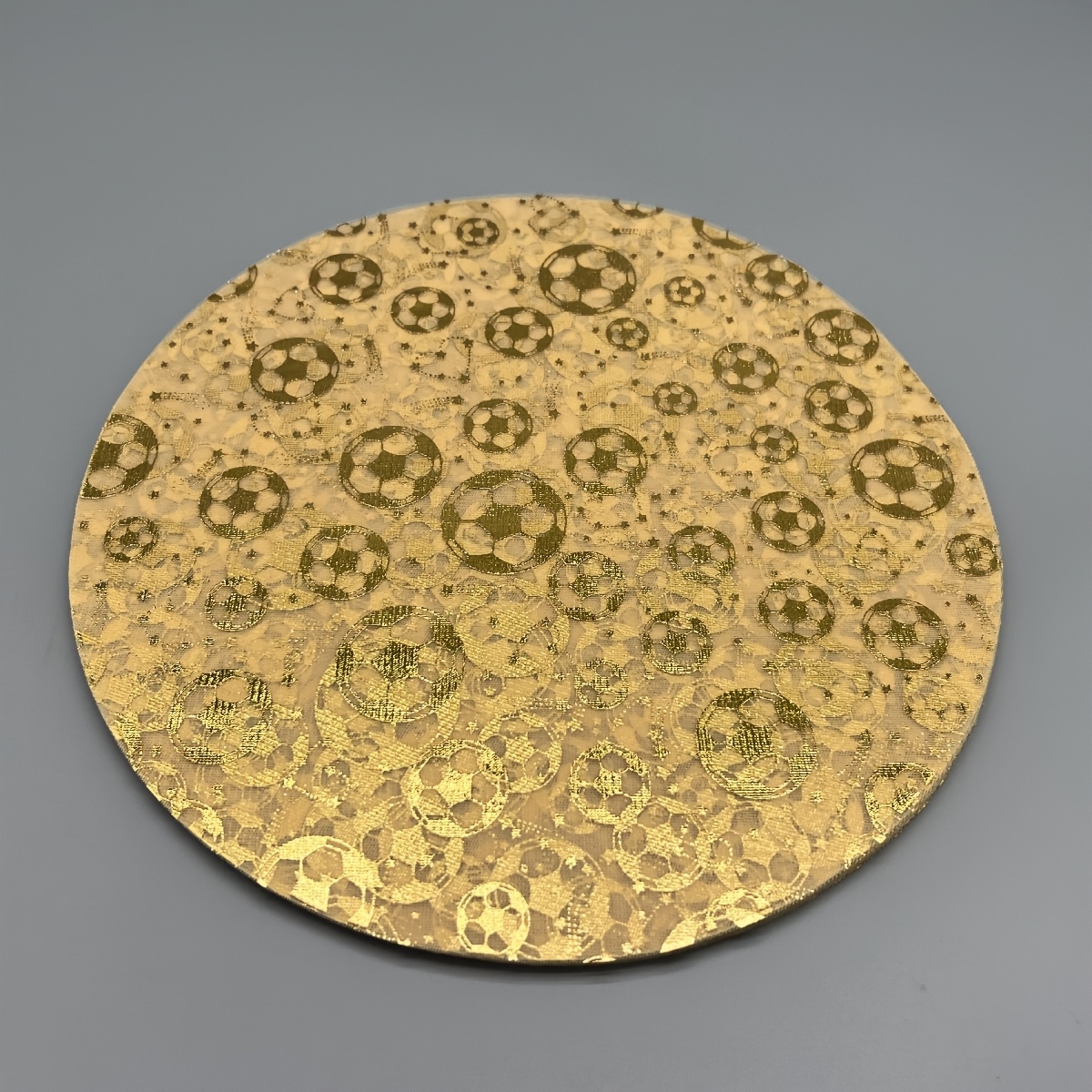 12pcs soccer pattern placemats, new style placemats, new pattern, golden foil disposable round golden thin net golden foil placemats, suitable for wedding celebrations, birthday parties, graduation ceremonies, vacation home decor, home life 12pcs soccer pattern placemats, new style placemats, new pattern, golden foil disposable round golden thin net golden foil placemats, suitable for wedding celebrations, birthday parties, graduation ceremonies, vacation home decor, home life